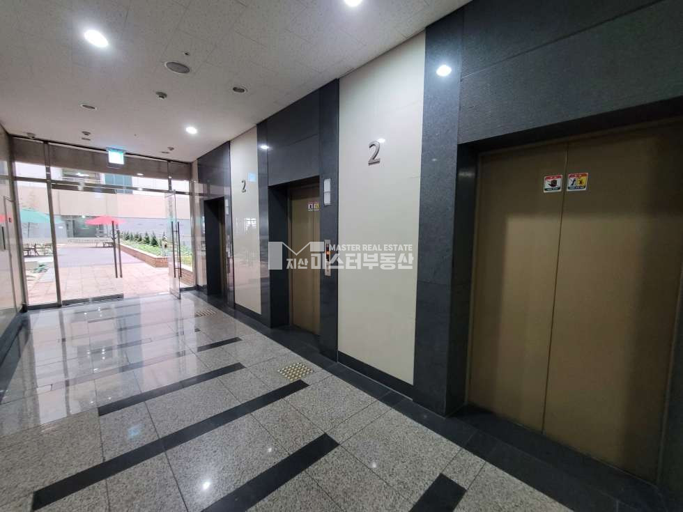 경기 성남중원구 상대원동 층고높은 호실, 일부 복층으로 실사용면적 넒음 매매 매물번호 10883 사진 2