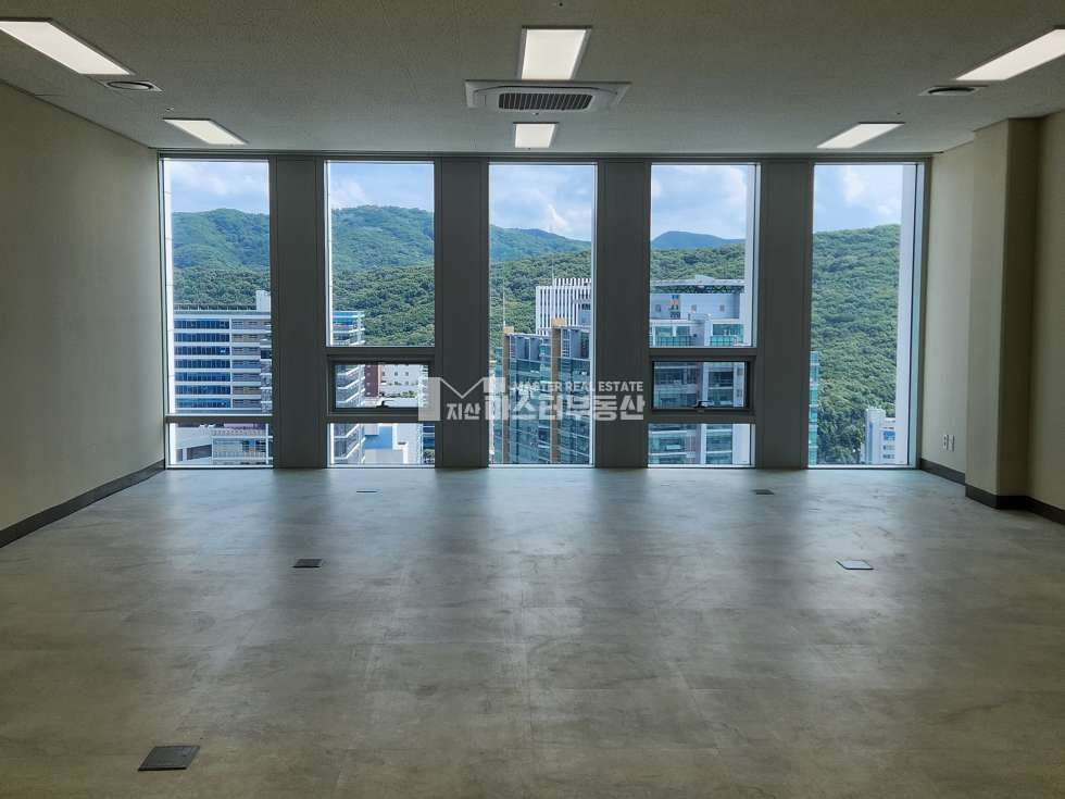 경기 성남중원구 상대원동 성남아이파크디어반동 첫입주, 선착순 렌트프리 최대12개월, 인테리어비용 이사비지원 월세 매물번호 11020 사진 4