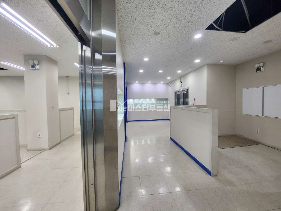 경기 성남중원구 상대원동 한개층 전체사용, 깨끗한 사무실및 공장 월세 매물번호 10198 사진 3